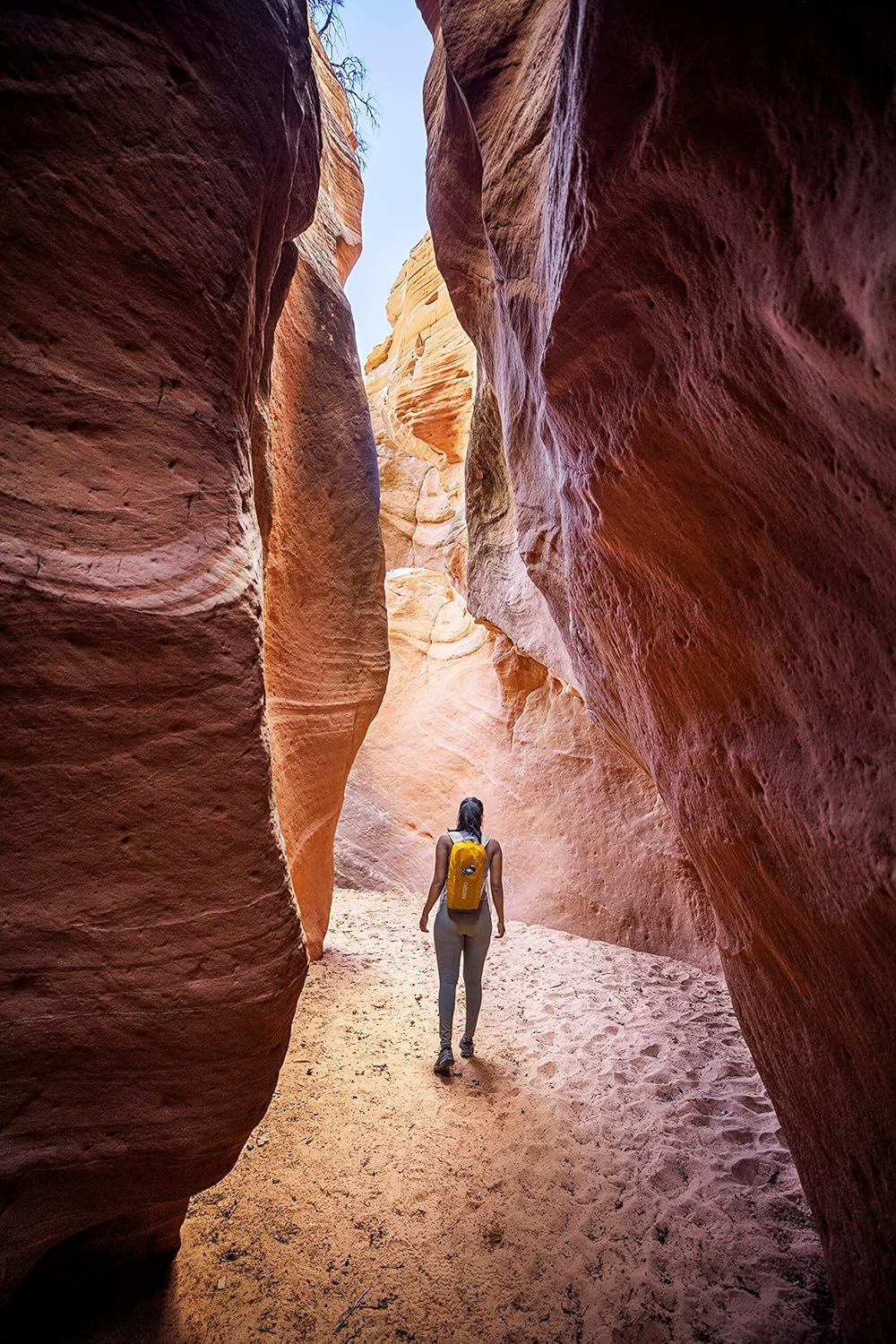 CamelBak Arete 18 Hiking Hydration Backpack 50oz - Image 3